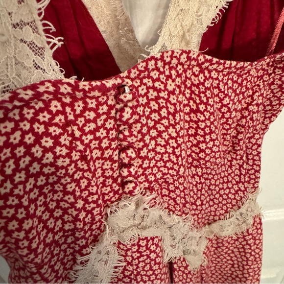 Urban Outfitters Red and Cream Mini Dress - Picture 4 of 4